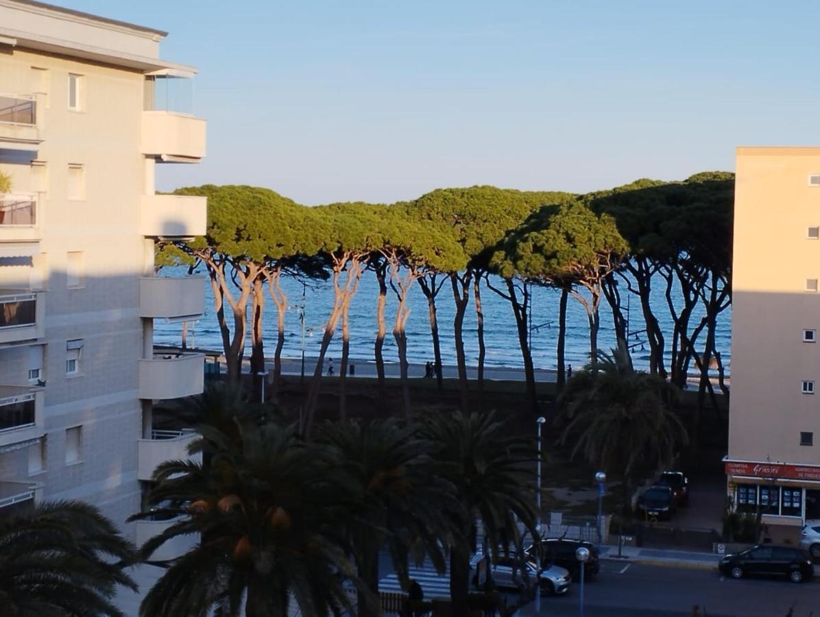 Seafront Apartment Pineda Beach ラ・ピネーダ エクステリア 写真